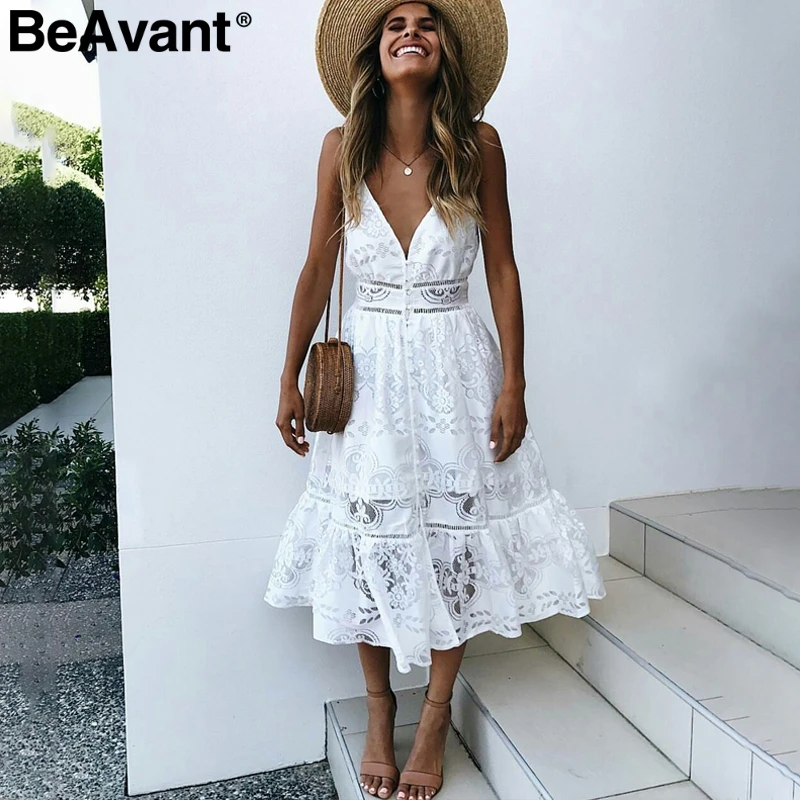 Prix BeAvant col en v sexy dentelle robe d été femmes sangle bouton décontracté robe blanche femme Streetwear dos nu robe mi longue vestidos 2018