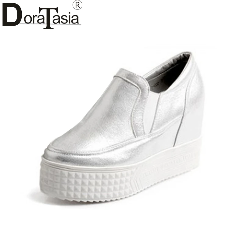 

DoraTasia 2018 Spring Autumn Brand Fretwork Flat Platform Shoes Woman slip-on High Hidden Heels Shoes Woman Large Size 31-43
