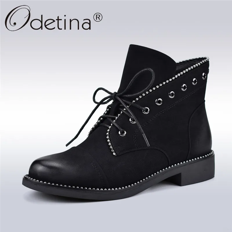 Goede Odetina Herfst Winter Nieuwe Mode Schuren Laarzen Voor Vrouwelijke Ronde Neus Lace Up Vierkante Lage Hak Vrouwen Enkellaarsjes Dikke pluche Schoenen