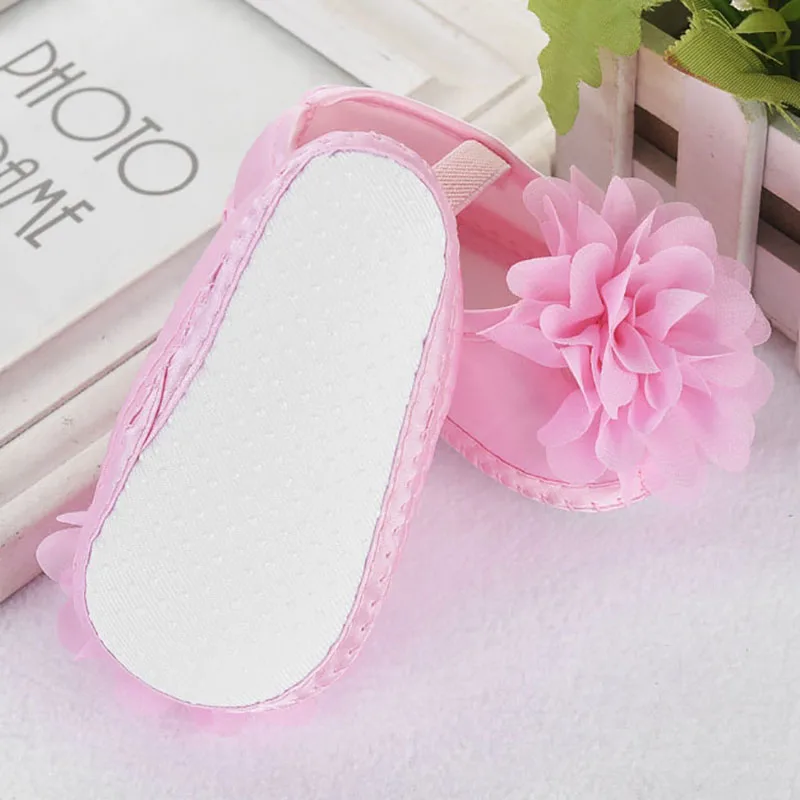 Милая детская обувь; Шифоновый Цветок на голову; эластичная обувь для маленьких девочек; удобная прогулочная обувь с мягкой подошвой для новорожденных