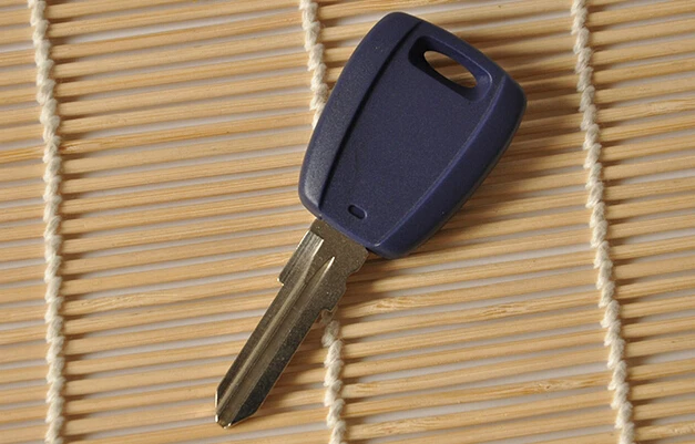 Prix pour Blank Transpondeur Clé De Voiture key Case couverture clé Shell pour Fiat ont logo Prix pour Blank Transpondeur Clé De Voiture key Case couverture clé Shell pour Fiat ont logo