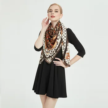 

2019 spring explosions hot leopard print belt printing 130*130cm twill large simulation silk wild simple fashion scarf