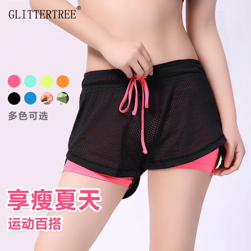 Спортивные шорты женские двухслойные для занятий йогой и фитнесом с кулиской