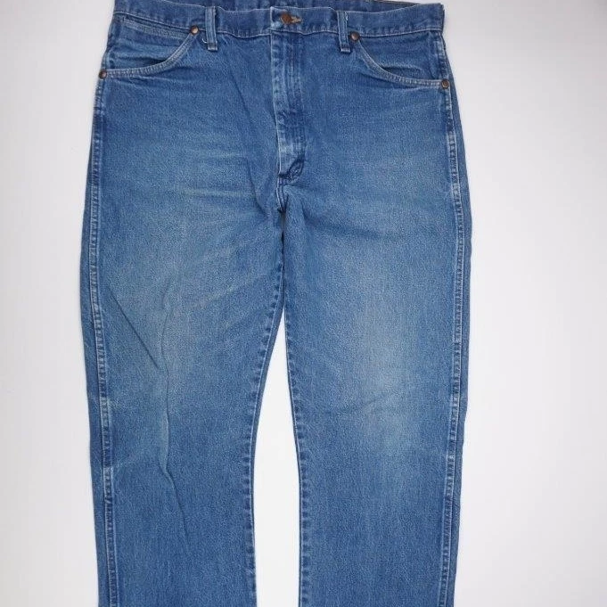 WRANGLER 13MWZ Original Cowboy Cut Jeans Medium Wash Denim Mens 38x36 (1)