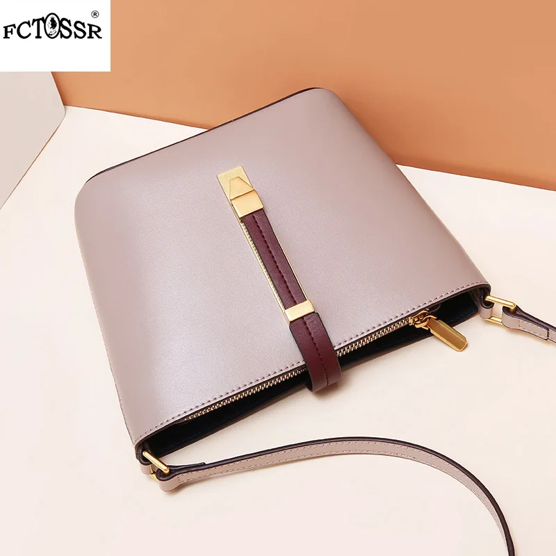 

Summer New Bag Fashion Handmade Leather Women Crossbody Bag Luxury Handbags Original Design Simple Bucket Large Capacity Bag