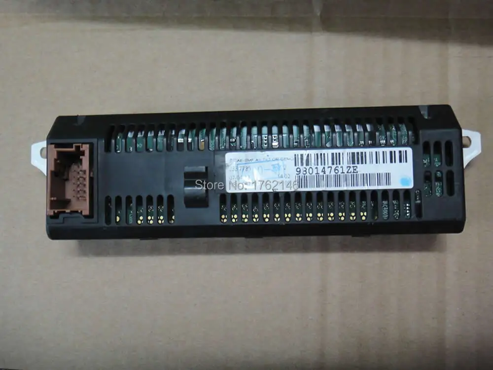 Оригинальный 12 контактный автомобильный экран с поддержкой USB aux красный монитор