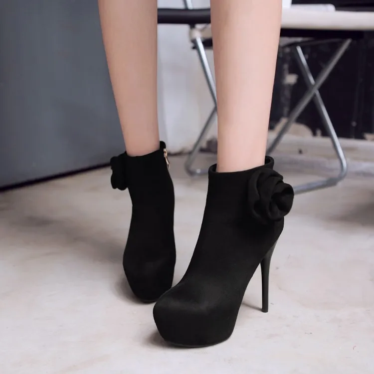 

Big Size 11 12 13 14 15 Slender high heel side zipper flower boots for round head waterproof platform in Europe and America
