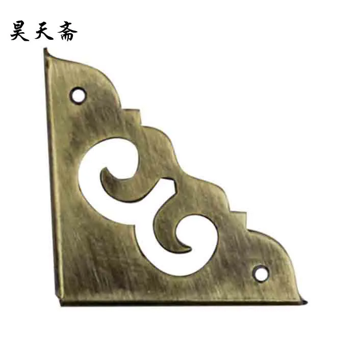 angle 3cm brass fittings three antique furniture Ming and Qing angle film style bread copper fittings HTG-0