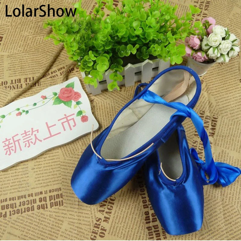 

Kids' Sneakers Point Shoes White Pointe shoes and Dance Shoes Bag /Ballet Dance Shoes