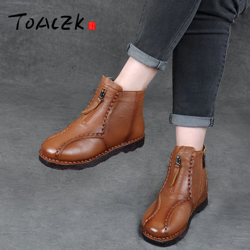 

Leather warm short boots, hand-made add fluff flat cotton shoes, snow anti-skid female boots, winter soft leather boots