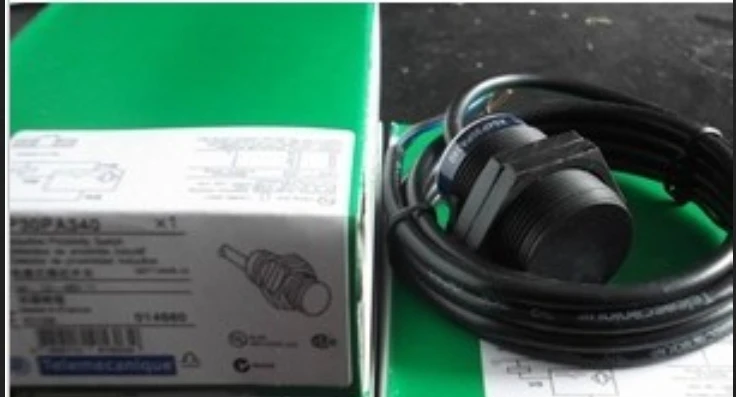 

high quality XS4P30PA340 Schneider s proximity switch