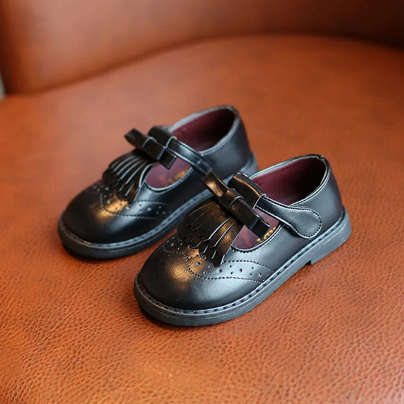 Кожаная обувь для девочек; Детская школьная обувь; детская Праздничная обувь принцессы из искусственной кожи; обувь на плоской подошве для маленьких девочек; Детские повседневные кроссовки - Цвет: black