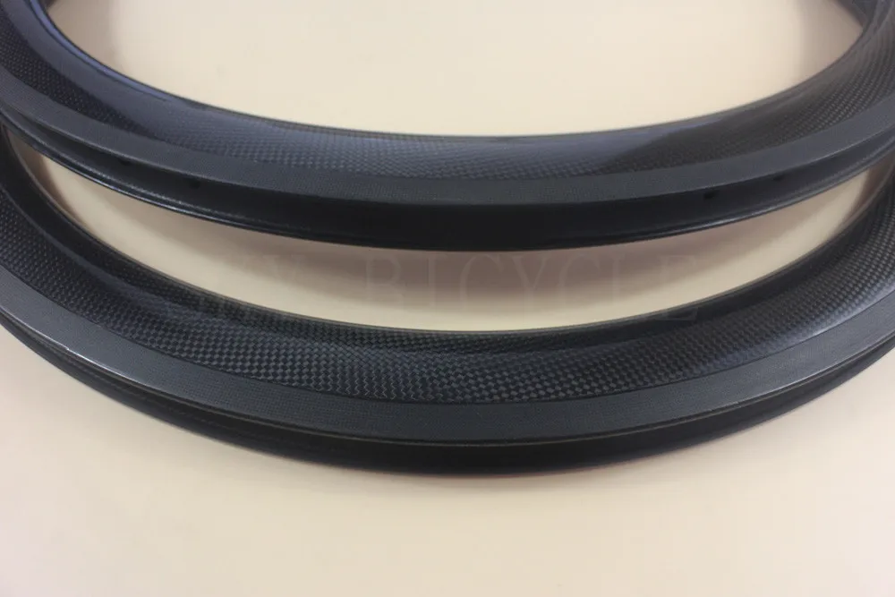 Cheap 2Pcs 700C 50mm clincher rim 18/21 holes or Customize Road bike 3K UD 12K full carbon fibre bicycle wheel rims 23 or 25mm width 4