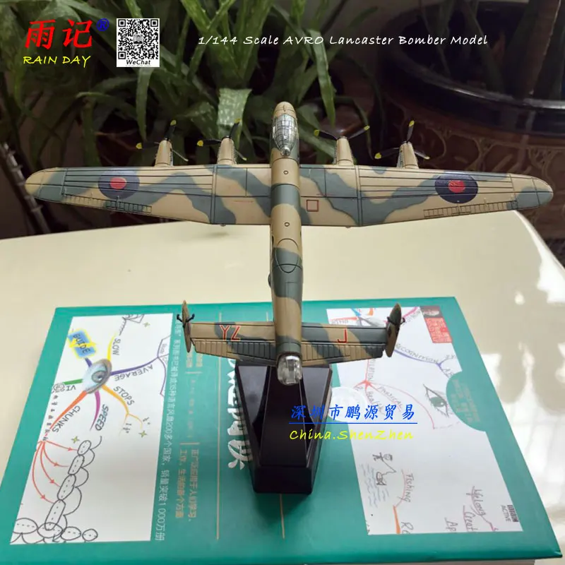 AMER 1/144 Military Model Toys AVRO Lancaster Bomber Fighter Diecast Metal Plane Model Toy for Collection/Gift/Decoration