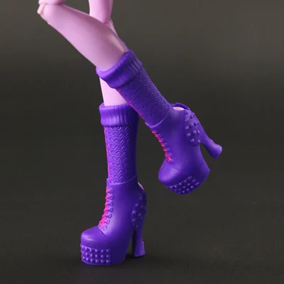 Новинка года; модные высокие сапоги; обувь для куклы «Monster High»; милые кукольные аксессуары; доступно в 15 стилях - Цвет: D01