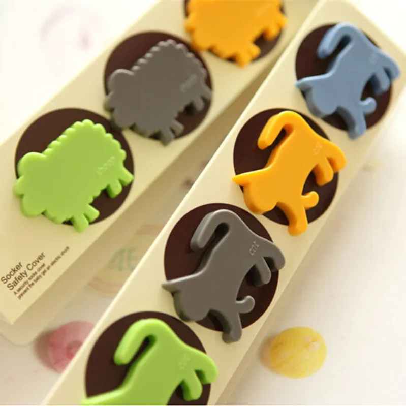 

40pcs/lot Children Baby Kids Electric Socket Security Guard Plastic Safety Safe Lock Protective Cover Plug Two Pin Phase