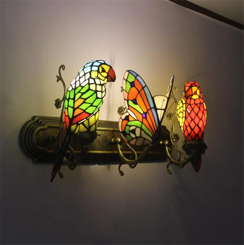 Lâmpada de Parede Feito à Mão Barra do Hotel Luz do Corredor Fumat Borboleta Arte Papagaio Vitrais Sombra Luzes Interior Arandela 8 Cheap Luminárias de parede