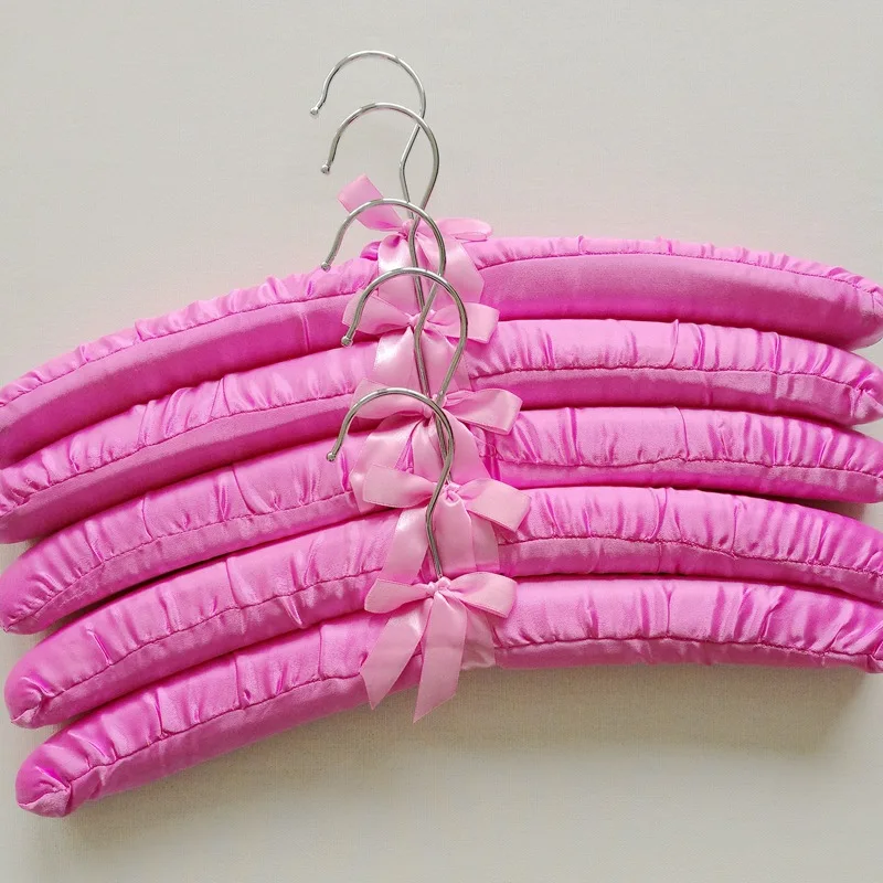 santin-padded-hangers (14)