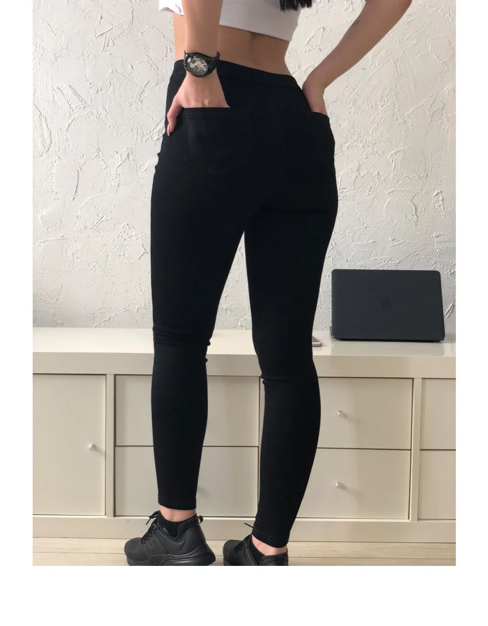 9 (2)