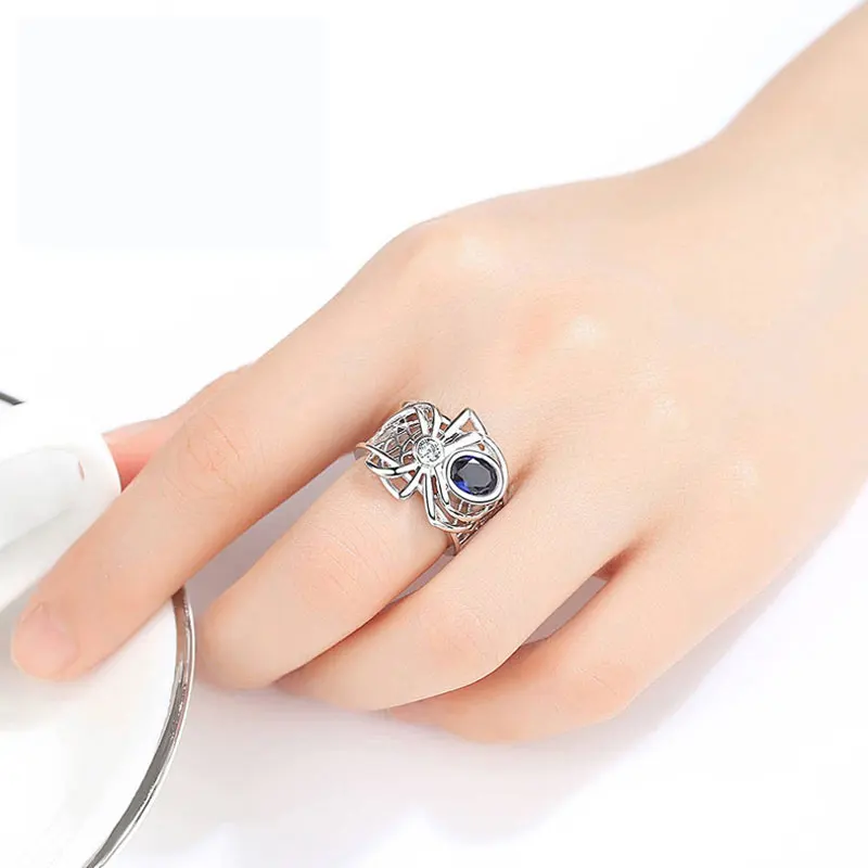 Trendy-Creatieve-Grote-Spin-Blue-Crystal-Stone-Zirconia-Punk-Hollow-Knuckle-Ringen-voor-Vrouwen-Vrouwelijke-Mannen-(1)