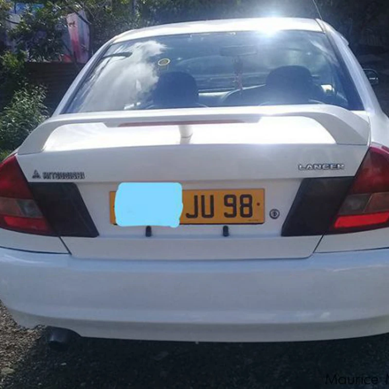 1998-Mitsubishi-Lancer-private-7507357_2