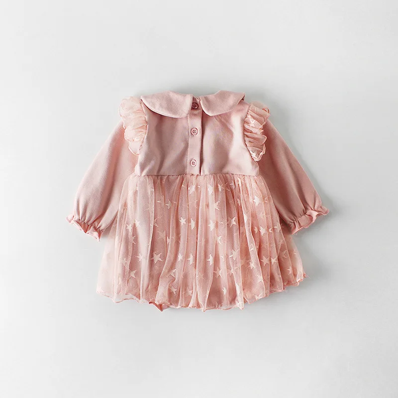 Ins/ г. Весеннее платье для маленьких девочек одежда для малышей сетчатая одежда из чистого хлопка с длинными рукавами и звездами для альпинизма милый комбинезон для маленьких девочек, B134