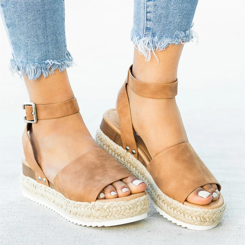 

2019 new Women's sandals platform shoes summer fashion flat shoes women's sandals