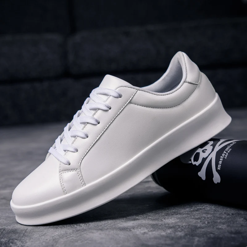 

Breathable Comfortable Male Sneakers Lightweight Fashion Male Casual Sneakers Comfortable Casual Style Men Adult Footwear