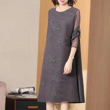 

Nail-beaded Pleated Dress Summer Women's Loose Size Fashion Fashion Dress