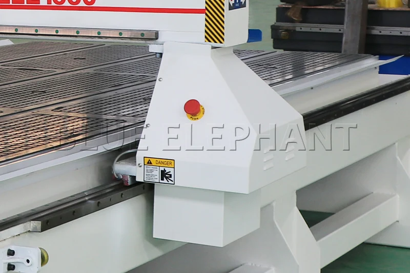 Китай мебель cnc маршрутизатор 1530 4.5kw воздушное охлаждение шпинделя цена запрос