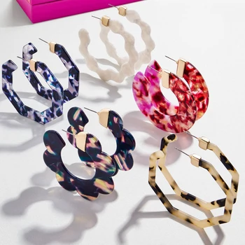 

Hot Selling Acrylic Hoop Earrings Set Whosale Cheap Earrings