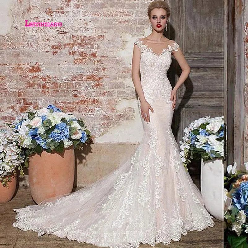 

LEIYINXIANG Luxury New Arrival Bride Dress Wedding Dress Vestido De Noiva Sereia Robe Sexy Mermaid Appliques Sweetheart Backless