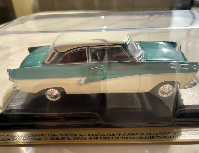 IXO 1/43 реальные игрушки США Ford Taunus 17M литые под давлением металлические модели