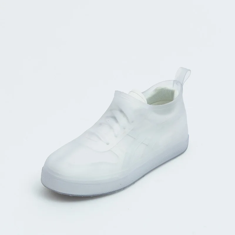 Открытый ПВХ водонепроницаемый чехол для обуви эластичная обувь протектор для мужчин и женщин и детей резиновая нескользящая непромокаемый чехол для обуви - Цвет: Белый