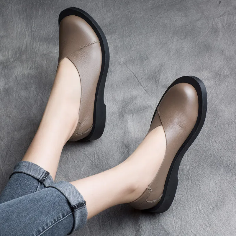 Женская кожаная обувь на плоской подошве без застежки; коллекция года ...