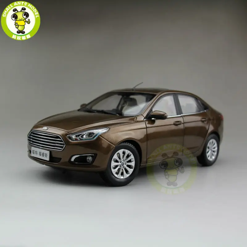 1/18 Ford Escort литая модель автомобиля для коллекционных подарков хобби коричневый