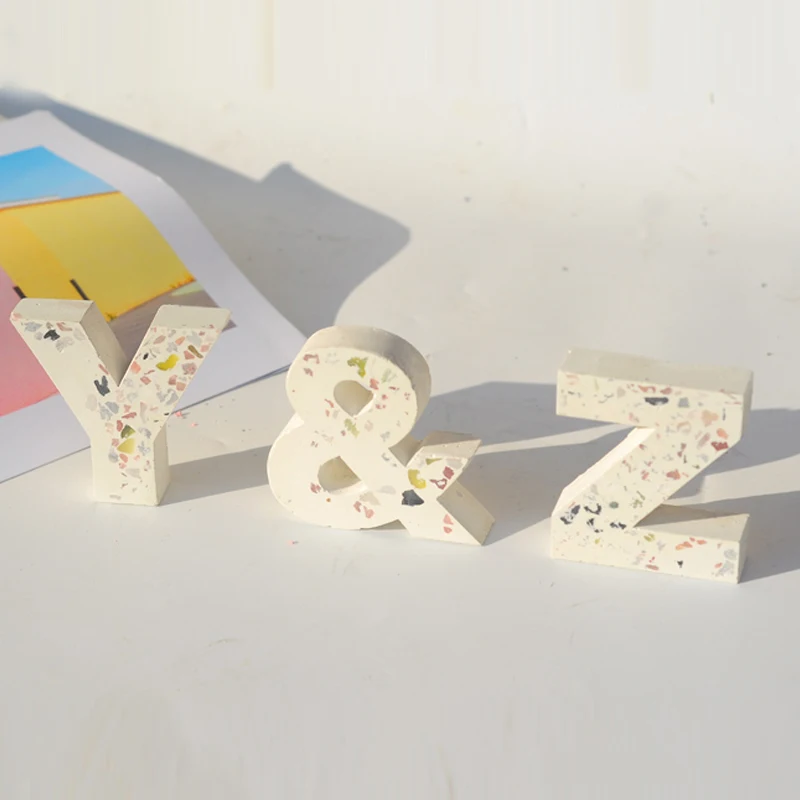 

7.5cm Terracotta cement letter pendulum INS wall door paste Nordic studio family sign decore home letras decoracion alphabet