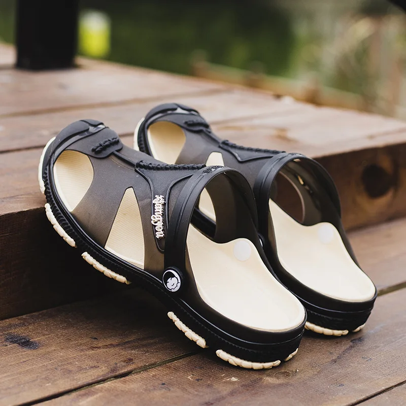 TOURSH Summer Jelly Shoes Men Beach Sandals Lightweight Non slip Buckle