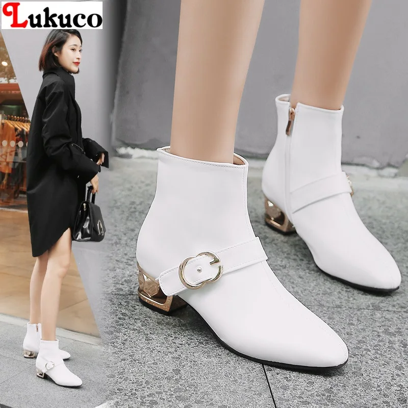 

Lukuco 2018 Women Boots Warm Fur Square Heel Big Large Size 43 44 45 46 47 48 Handmade High Quality Free Shipping Shoes Woman