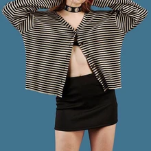 Винтажные зеленые и черные полосатые вязаные кардиганы с v-образным вырезом и пуговицами спереди