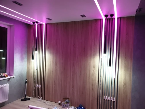 UTB8w9Tdl0nJXKJkSaiyq6AhwXXaV