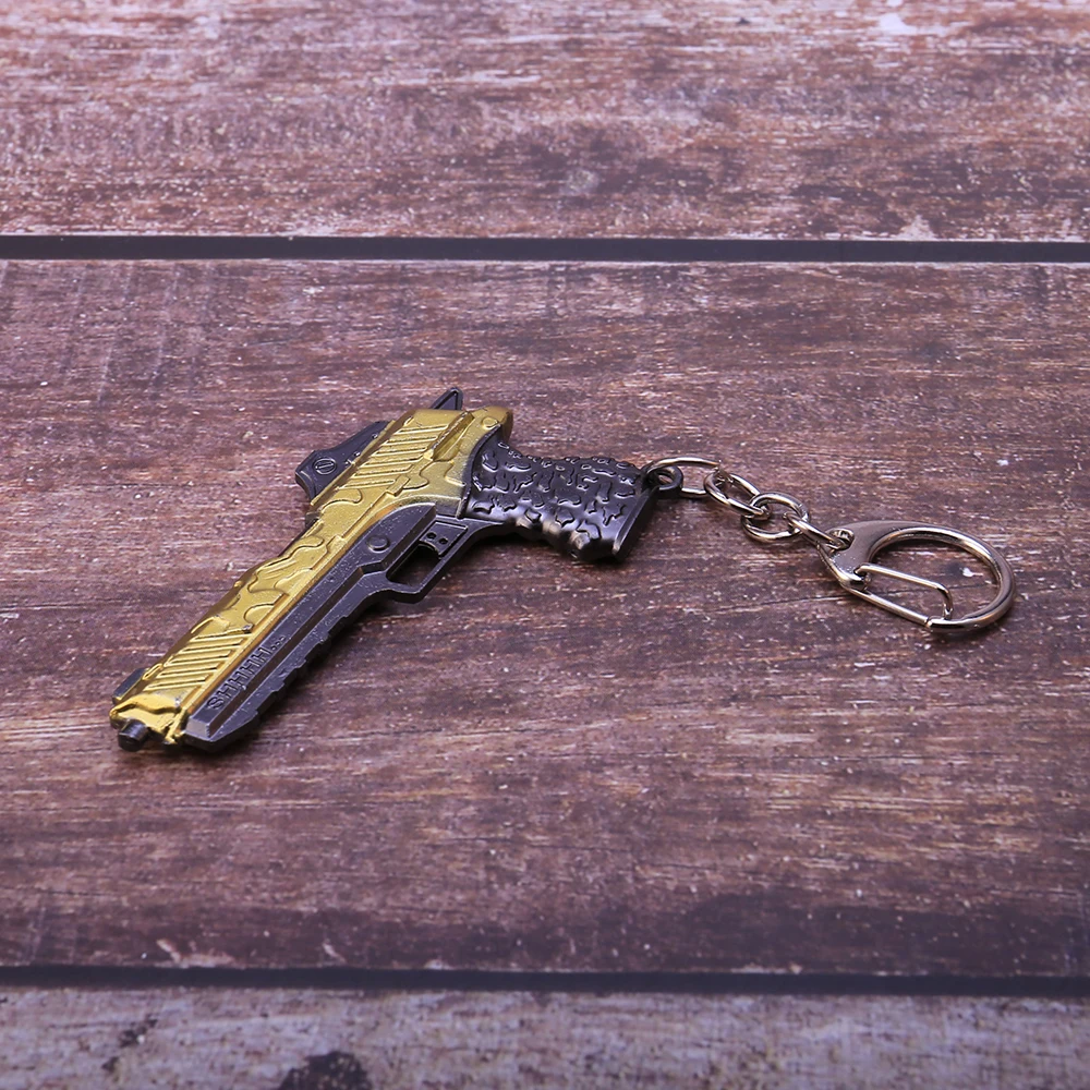 2019 Hot Player Weapon anime Keychains Men Mini Revolver Model Car Key Chain Key Ring for Men Super Cool Gifts porte clef brelok 2019 Hot Player Weapon anime Keychains Men Mini Revolver Model Car Key Chain Key Ring for Men Super Cool Gifts porte clef brelok