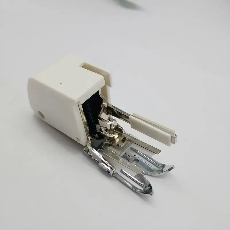 

Household Sewing Machine Parts Presser Foot 214872011 / 7mm Walking foot Low Shank Without Quilting Guide