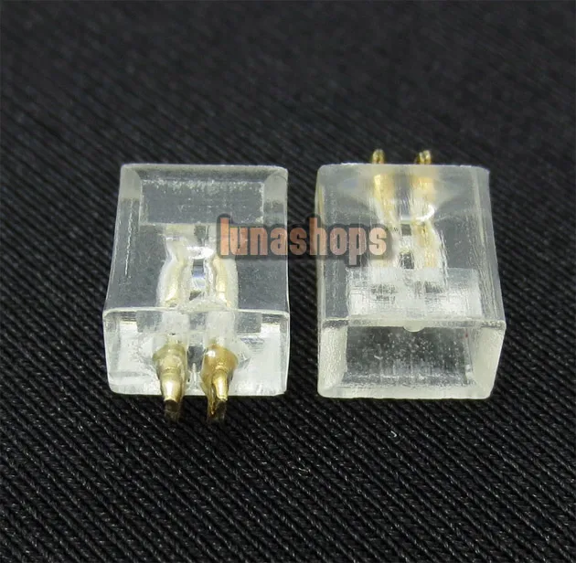 

LN003569 Female Port Socket 0.78mm Earphone Pins Plug For DIY UE 11 18 Westone w4r UM3X Cable