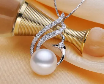 

Real Genuine Natural Fresh Water Pearl Pendant with Snake Chain Charm Classical Jewelry for Charm Women