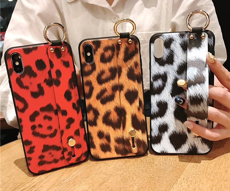 1 SoCouple Leopard Print Phone Case For iphone XS Max XR X Case For iphone 6 6s 7 8 plus Back Cover Wrist Strap Soft TPU Cases