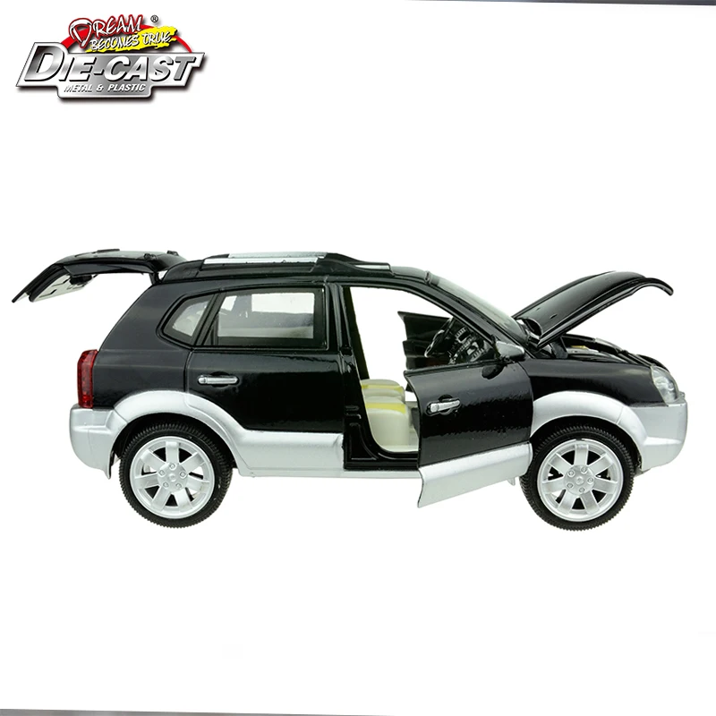 Литые модели автомобилей Hyundai Tucson масштаб 1/24 металлические игрушки для детей с