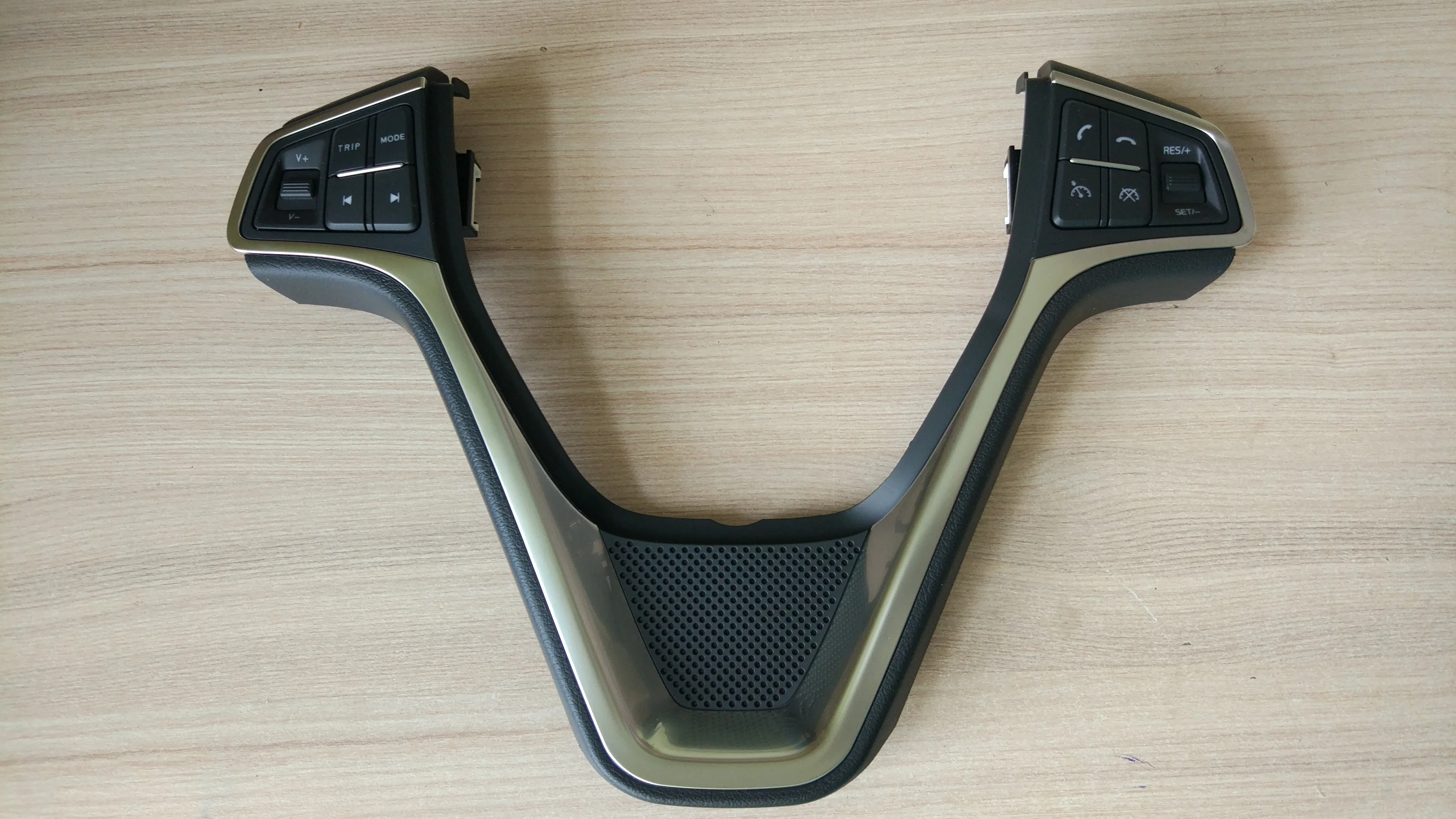 

free shipping Steering Wheel Button For For Geely Emgrand X7 EmgrarandX7,EX7,FC SUV,Vision X6,NL4,Car steering wheel butto