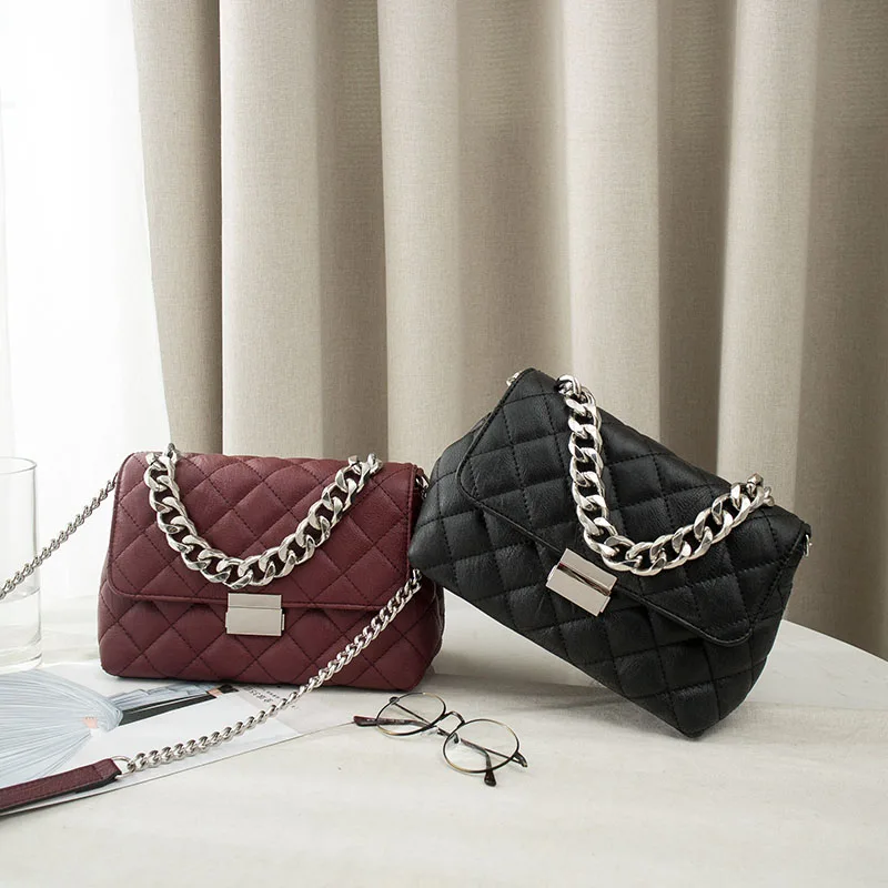 

High-quality single shoulder Messenger bag travel bag women's fashion casual bag rhombic single shoulder diagonal bag