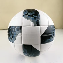 Oficial tamaño 5 balón de fútbol PU gránulo antideslizante fútbol sin costuras bolas de regalo Goal Team Match fútbol entrenamiento pelotas(China)